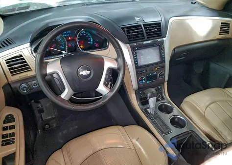 2010 Chevrolet Traverse Ltz z USA, uszkodzony, nr VIN 1GNLVHED5AS136808